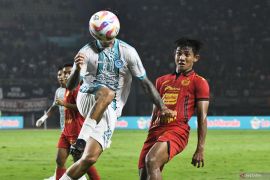 Liga 1 - Persija ditahan imbang PSBS Biak 2-2