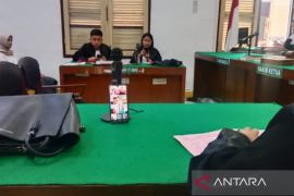 Hakim PN Medan vonis empat terdakwa pengedar ekstasi delapan tahun penjara