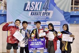 Dojo Murakata HST raih 5 medali Kejuaraan ASKI 4 Karate Open Banjarbaru