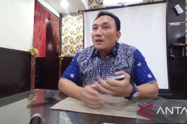 Edi Nasapta tegaskan DPRD Babel tak pernah setujui pembentukan pansus untuk hitung kerugian negara