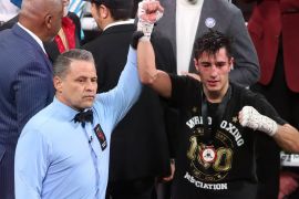 Laga ulang Arthur-Bivol lebih dari sekedar perebutan gelar