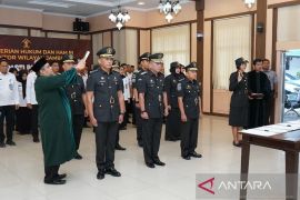 Kakanwil Kemenkum Jambi Lantik Delapan Pejabat Non Manajerial