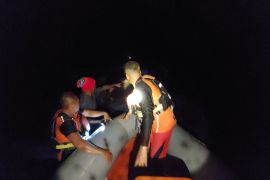 SAR Timika evakuasi sembilan orang terdampar Perairan Unir Asmat