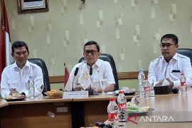 Govt mulls re-opening worker placements in Middle East