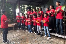 AMO programkan duta musik ke sekolah  di Ambon