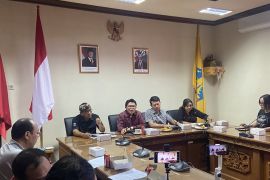 Anggota DPRD Bali tanyakan pengusaha kelab gunakan visual Dewa Siwa