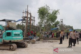 Tim gabungan tertibkan penambangan timah liar di Bangka Tengah