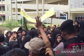 Pemprov Kalbar meminta Kemendikbud buka kembali akses sistem PDSS