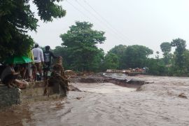 Banjir bandang susulan di Bima, warga berhamburan mencari tempat ngungsi