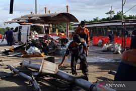 Kecelakaan Tol Jagorawi, Menteri AHY minta semua pihak taati aturan