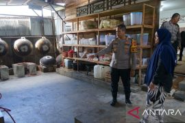 Pastikan kesiapan, Kapolres Padangsidimpuan cek dapur MBG