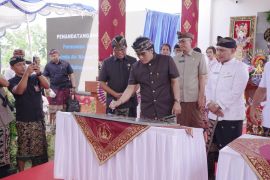 Bupati Badung minta pelayanan Perumda Tirta Mangutama ditingkatkan
