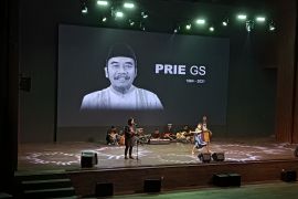 Akademisi dan seniman gelar "Umbul Donga" untuk kenang dan doakan budayawan Jateng