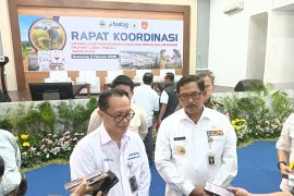 Pj Gubernur Jateng minta stok beras cadangan disiapkan