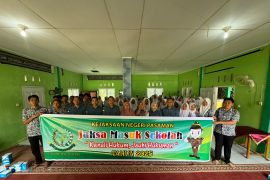 Jaksa masuk sekolah edukasi ratusan siswa SMAN 2 Lubuk Sikaping