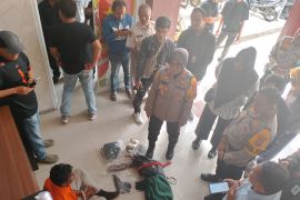 Satreskrim Polresta Bukittinggi tangkap pelaku rampok yang kabur ke Riau