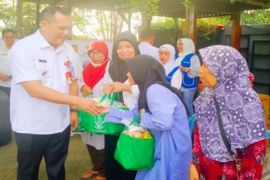 Wali Kota Aditya harapkan pasar murah bantu kebutuhan masyarakat