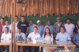 Tim Christian dan Serena tanggapi positif penundaan pelantikan