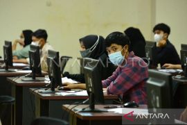 Tips cegah dan atasi sakit perut saat hadapi ujian UTBK-SNBT