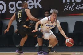 Dewa United Banten bungkam Rajawali Medan 104-80