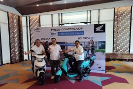 MPM Honda Jatim luncurkan dua model motor listrik