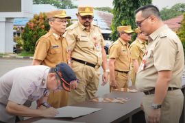 Wali Kota Banjarbaru bersama pimpinan SKPD komitmen tingkatkan kinerja