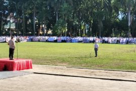 Seribuan pelajar di Padang lakukan deklarasi anti tawuran dan balap liar