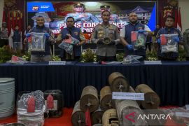 Ungkap kasus tindak pidana pertambangan emas ilegal di Banten