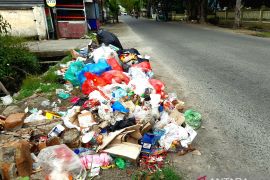 DLH Kota Gorontalo mengimbau warga buang sampah di TPS 3R