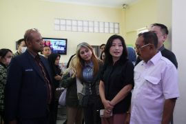 Wawali Armuji sidak kasus bullying di Great Christal Scholl and Course Center Surabaya