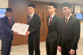 Ole Romeny resmi jadi WNI