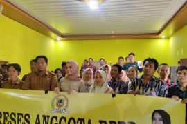 Warga Desa Mangkupum tolak aktifitas pertambangan batubara