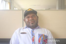 DLH Jayawijaya optimalkan 15 truk sampah jaga kebersihan Wamena