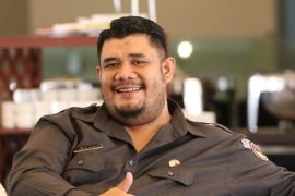 Pers mengawal langkah pembangunan dalam negeri