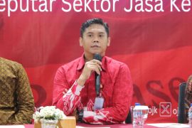 OJK Cirebon imbau warga lebih waspada terhadap investasi ilegal