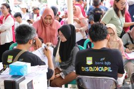 Botram jadi magnet baru warga Bekasi urus beragam dokumen berharga