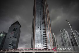 Siapkan payung, hujan ringan akan guyur Jakarta pada Rabu sore