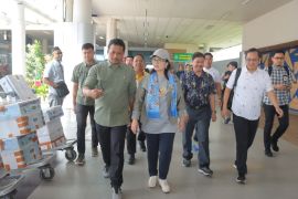 Wamendiktisaintek tinjau lokasi pembangunan SMAN Unggul di Bangka Belitung