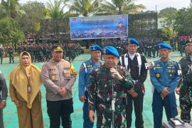 Kepala Staf Koarmada III: TNI hadir sebagai panutan di tengah masyarakat
