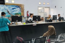 Peralatan elektronik Dukcapil Mukomuko rusak akibat listrik sering padam