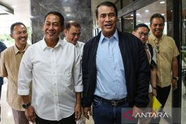 Gudang TNI dipakai untuk simpan gabah dan beras milik Perum Bulog