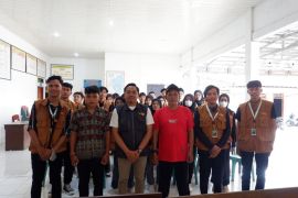 Mahasiswa KKN Itera terapkan Teknologi IoT untuk peternakan berkelanjutan di Desa Sindang Anom