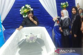 Ketua DPRD Kotabaru beri penghormatan terahir anggota DPRD