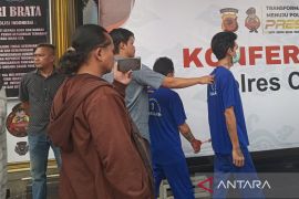 Polres Cirebon Kota ringkus 3 pembobol minimarket