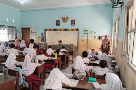 Sekda Karawang: Capaian angka partisipasi sekolah cukup menggembirakan pada 2024