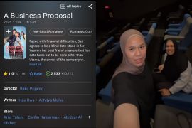 Film A Business Proposal versi Indonesia sepi penonton, buntut sikap arogan Abidzar yang sebut penggemar fanatik dan rasis?