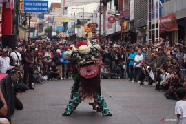 Warga antusias saksikan perhelatan Bogor Street Festival Cap Go Meh 2025