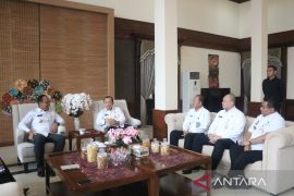 Tingkatkan sinergi, Kakanwil Harun Sulianto, Qriz Pratama dan Herman Sawiran audiensi dengan Pj Gubernur Babel