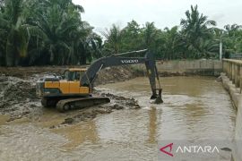 Sahuti aspirasi petani, Dinas PKP Palas normalisasi aliran Sungai Balakka Sitongkon