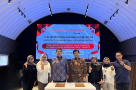 Utomodeck Group gandeng pemimpin teknologi global ekspansi PLTS Terapung